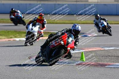 media/Jan-21-2023-Fastrack Riders (Sat) [[fcf3f88a30]]/Level 2/Session 5 Turn 13/